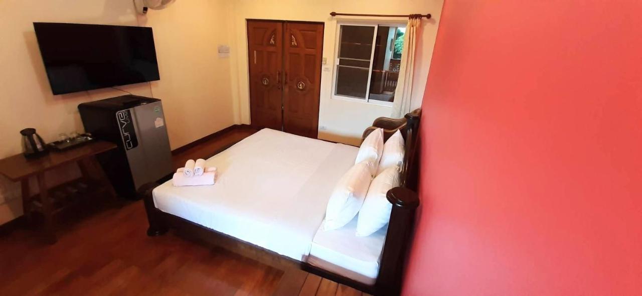 Your House 3 Guest House Chiang Mai Buitenkant foto